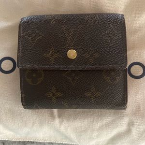 Authentic Louis Vuitton wallet! Vintage monogram wallet!